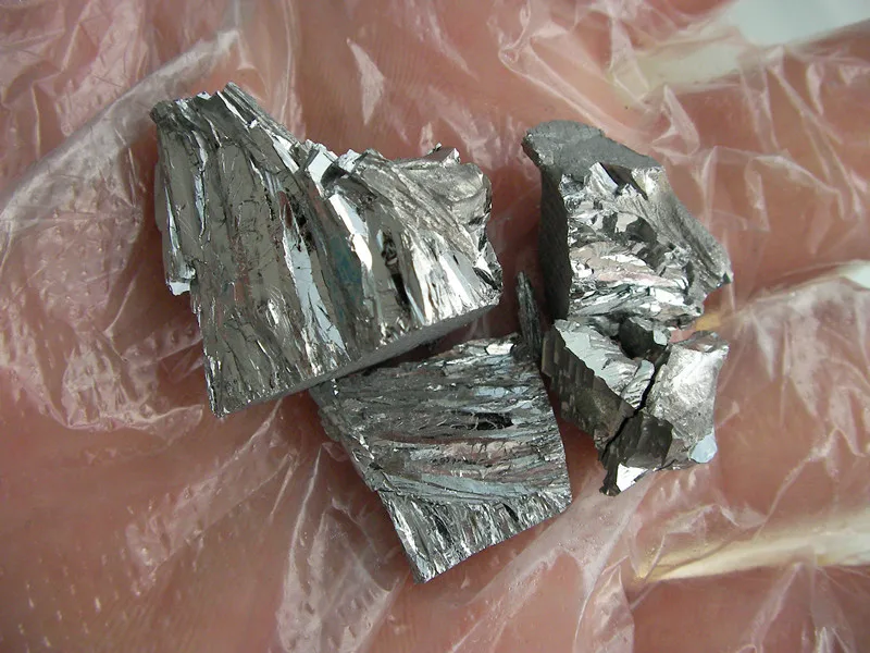 99.99 Pure Tellurium Metal Metalloid Element 52 from large ingot 50