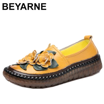 

BEYARNERetroHandmade Genuine Leather Loafers Flat Shoes Women Spring Round Toe Appliques Soft Slip-On Casual Lady Flat ShoesE082
