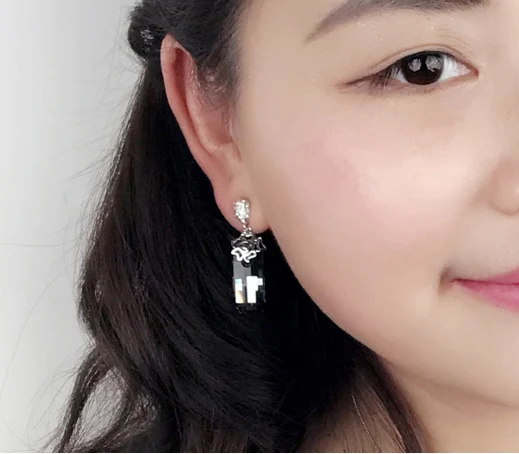 Новые кристаллы от Swarovski квадратные длинные висячие серьги женские серебряные