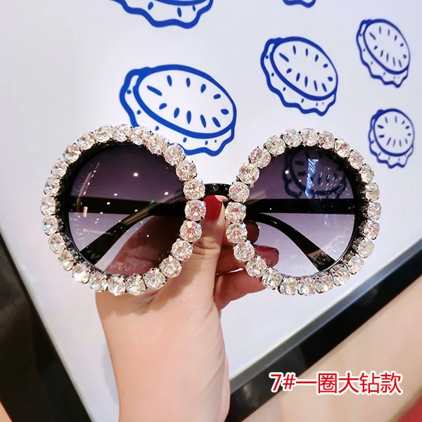 18 design Summer Sunglasses Women Sweet Flower with Rhinestone Round Sun glasses Vintage Retro Glasses For Beach Ladies Shades 18 design Summer Sunglasses Women Sweet Flower with Rhinestone Round Sun glasses Vintage Retro Glasses For Beach Ladies Shades