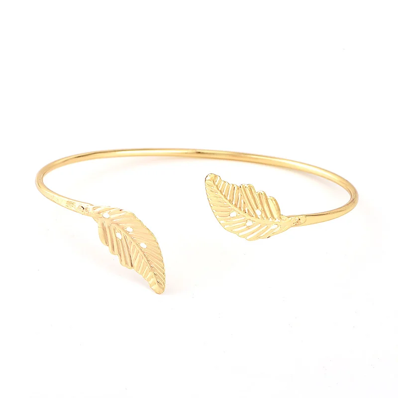 HTB1RoUxlJcnBKNjSZR0q6AFqFXa2