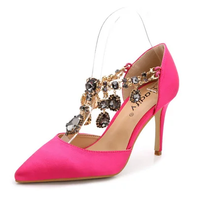 

Spring and summer section of the Queen 's section of the diamond high - heeled sandals street shallow mouth fine fine temperamen