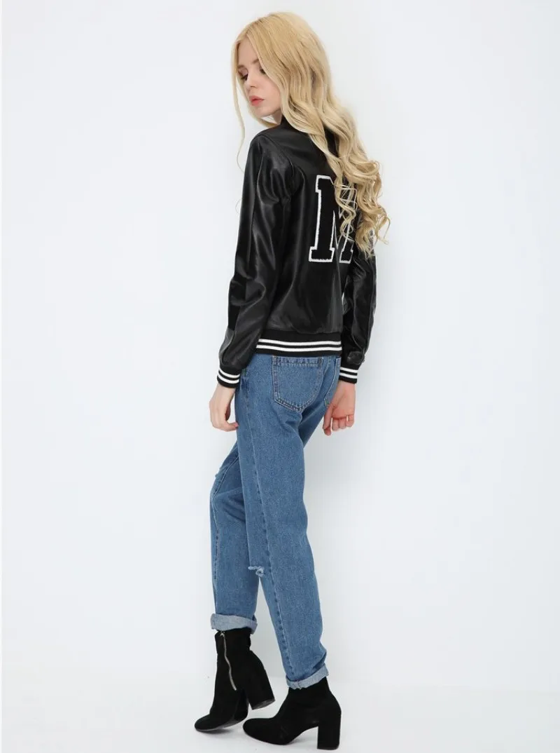 conew_4447796288_1315413409_conew1