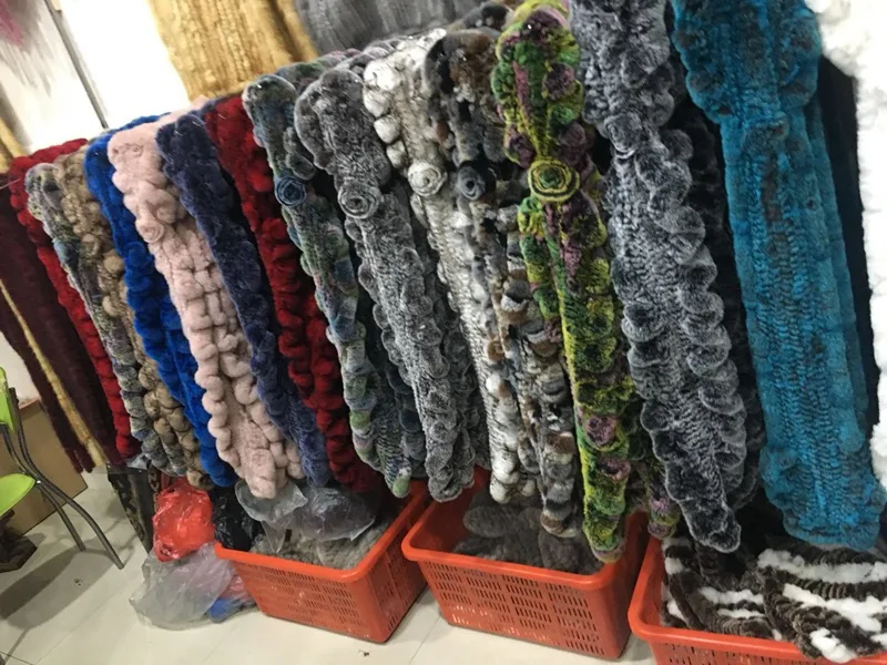 knitted rabbit fur scarf with flower (10)
