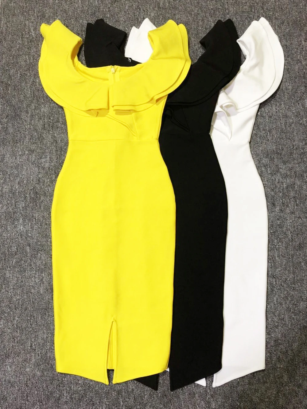 Желтое Сексуальное Женское платье с рюшами 2018 Новое модное однотонное платье с открытыми плечами без бретелек с v-образным вырезом с