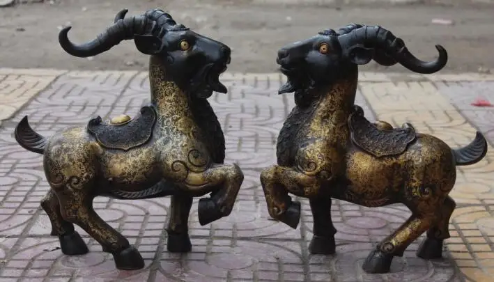 

S01376 17" Chinese Bronze Gilt Animal FengShui RuYi Wealth Money Sheep Goat Statue Pair B0403