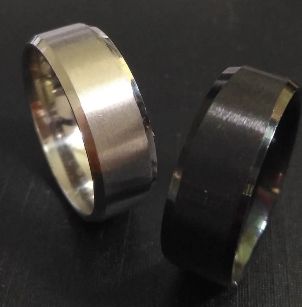 Партия 100 шт черные Серебряные Мужские Простые 8 мм свадебные кольца из нержавеющей стали удобные кольца для пальцев отлично подходят для перепродажи оптом