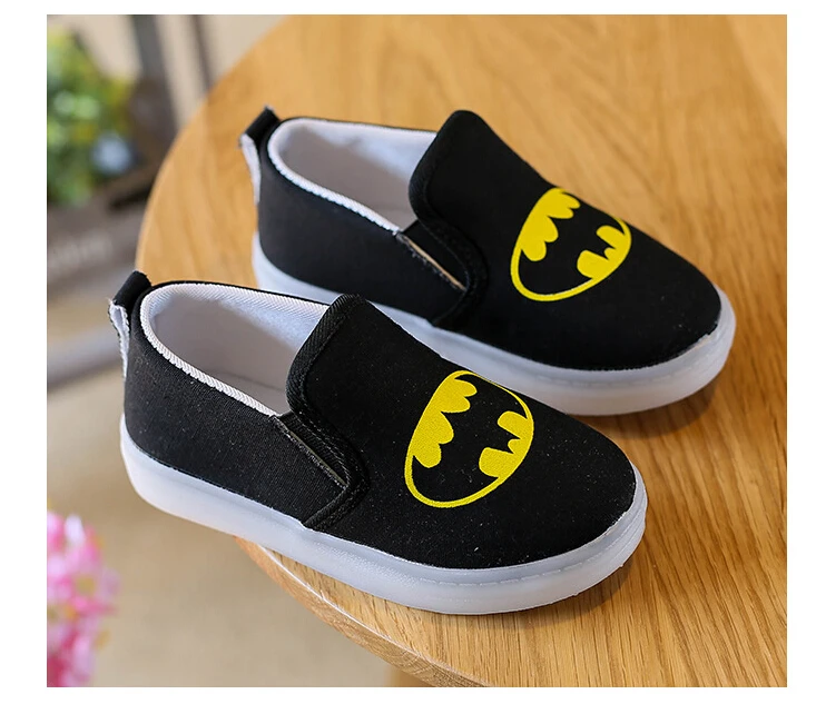 kids led shoes (88)