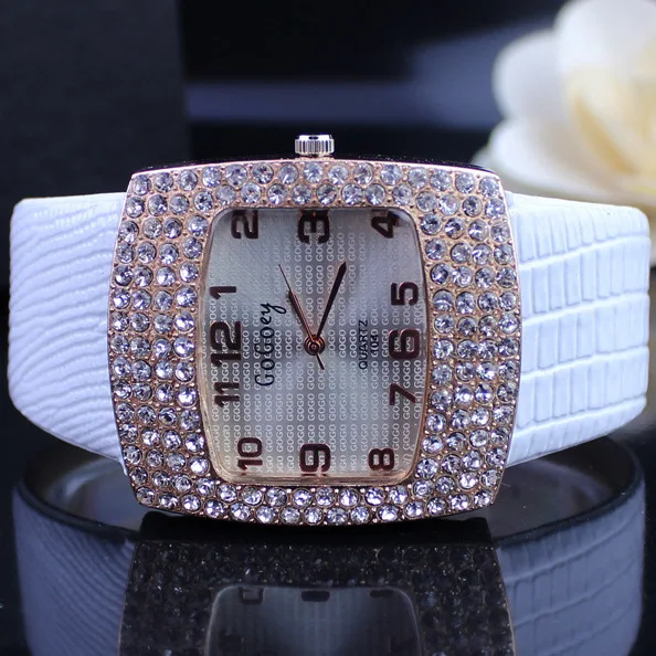 Лидер продаж Новый Для женщин часы Широкий браслет Diamond Dial Кварцевые часы для леди девушка кожа Horloges xfcs saat часы