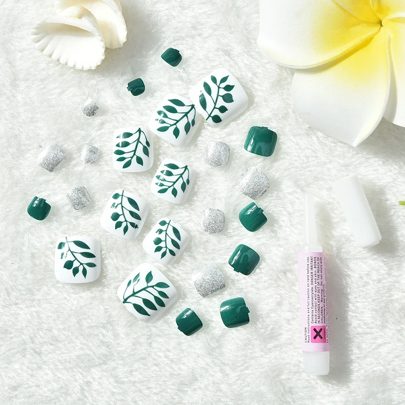 

24PCS Simple Green Flowers 3D Toe Fake Nails Green Red Color Toe Fake Nails Full Cover Acrylic Feet Patch With Glue Sticker