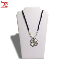 10 шт. большой дисплей ювелирных изделий стойки белый PU ожерелье кулон кожзам мольберт подставки держатель 20*33 см