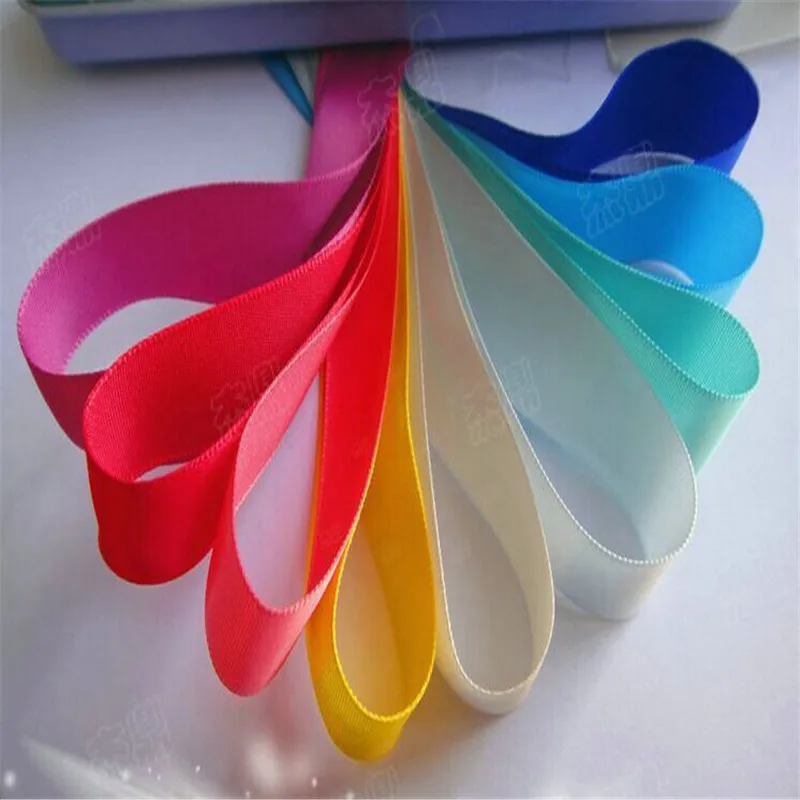 

Beautiful Ribbon Colorful ribbon