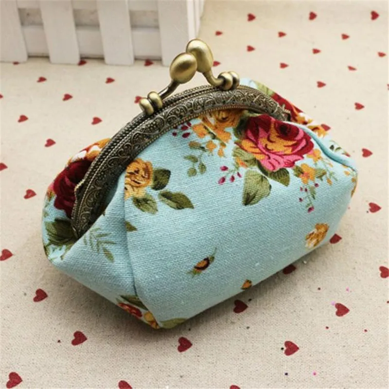 

Woweino 2017 Attractive Clutch Bag Women Lady Retro Vintage Flower Small Coin Purses Wallets Hot Card Holders bags Gift 1 pcs
