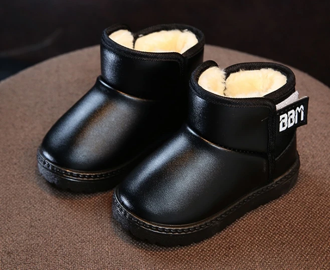 

Children's snow boots 2019 winter new boys and girls short sets of feet boots thick warm short boots baby cotton shoes
