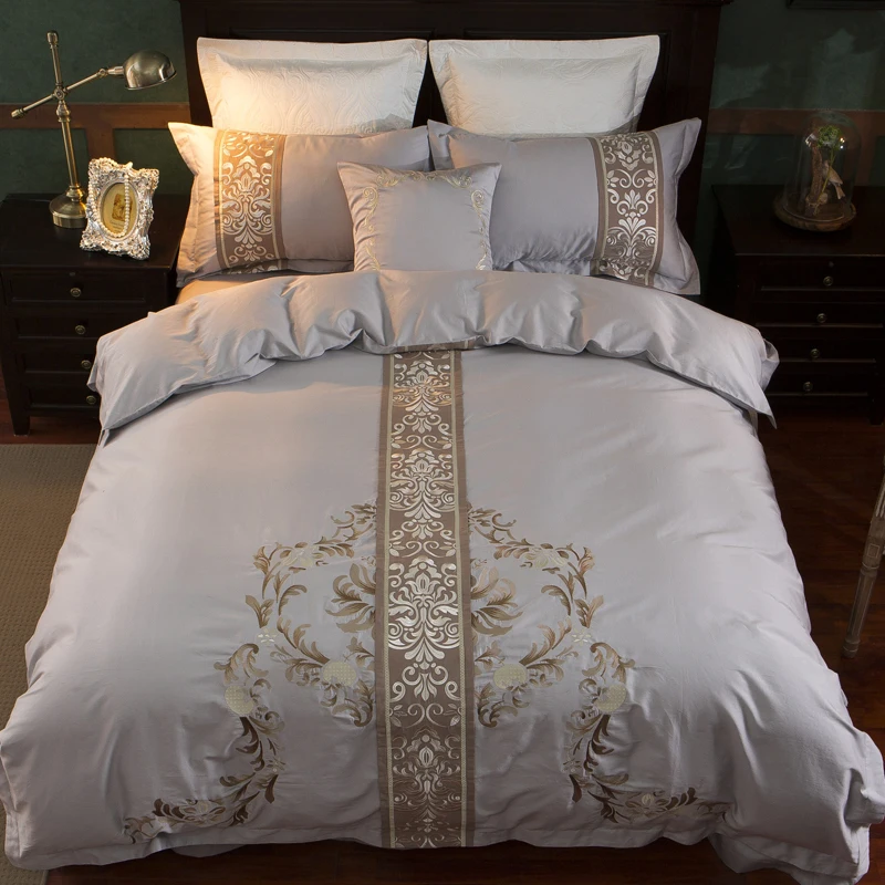 4 Pieces Egyptian Cotton Bedding Set American Style Luxury Silver