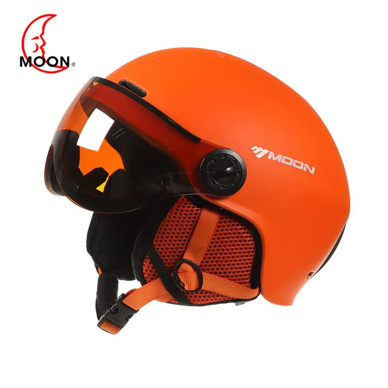 Price Moon Goggles Skiing Helmet Integrally Molded PC+EPS CE Certificate Ski Helmet Outdoor Sports Ski Snowboard Skateboard Helmets
