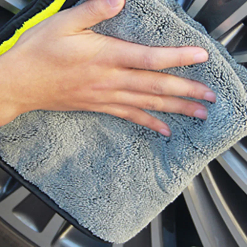 

2018 new 30 * 30 cm car wash microfiber towel for Audi Q3 Q5 SQ5 Q7 A1 A3 S3 A4 S4 RS4 RS5 A5 A6 S6 C6 C7 S5 A7 S7 A8