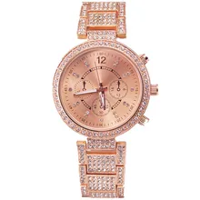 Montre Femme Fashion Women Watches Alloy Strap With Many Luxury Crystal Elegant Lady Wristwatch Quartz Analog Watch Geneva Style