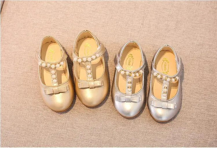 Популярные детские туфли принцессы для девочек; модельные детские туфли с блестками и бусинами для девочек; обувь серебристого и золотого цвета; модная детская обувь на плоской подошве; размеры 31-35