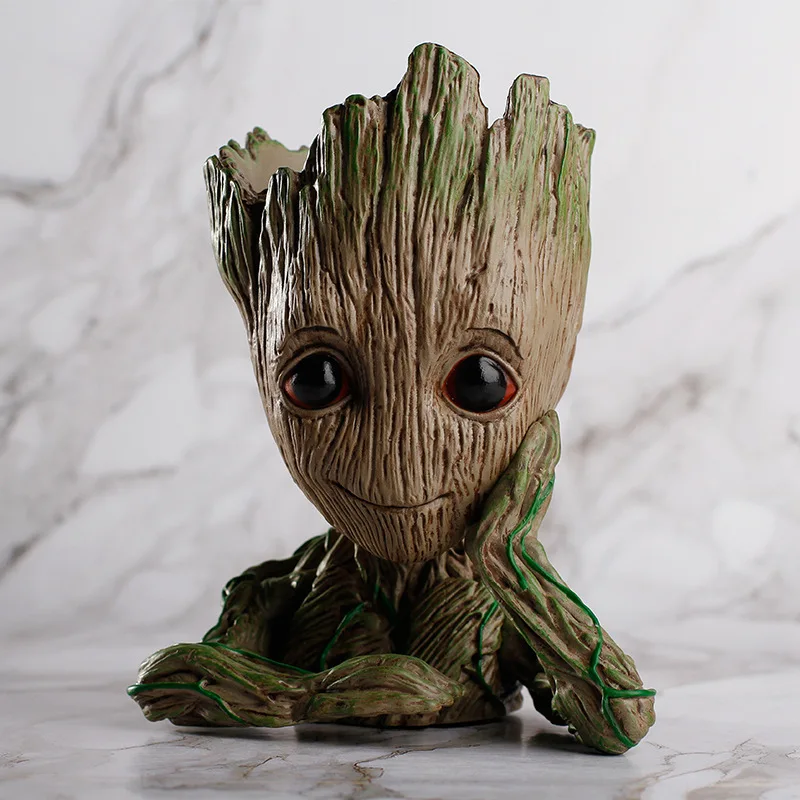 

groot flowerpot treant Succulent planter on the office desk