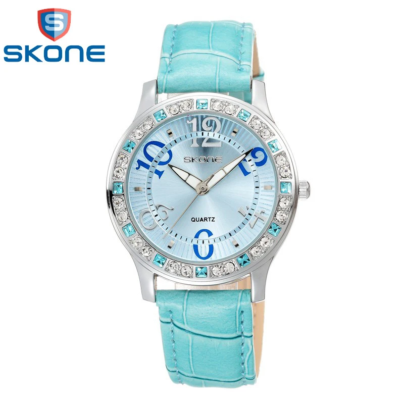 Prix pour SKONE Femme Montre De Mode De Luxe Designer Bracelet En Cuir Quartz-montre Dames Montre-Bracelet Marque Femmes Montres Relogio Feminino Prix pour SKONE Femme Montre De Mode De Luxe Designer Bracelet En Cuir Quartz-montre Dames Montre-Bracelet Marque Femmes Montres Relogio Feminino