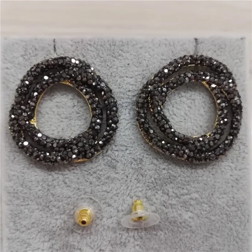 Винтаж Jewelry полые цветок камелии золото Рамки Медь сплав Талисманы проложить черный горный хрусталь кнопки Стад Серьги для Для женщин