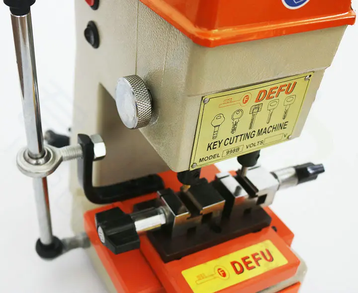 DeFu-998B-vertical-key-cutting-machine-For-Auto-Key-cutting-work-on-220v-50hz-to-make (1)