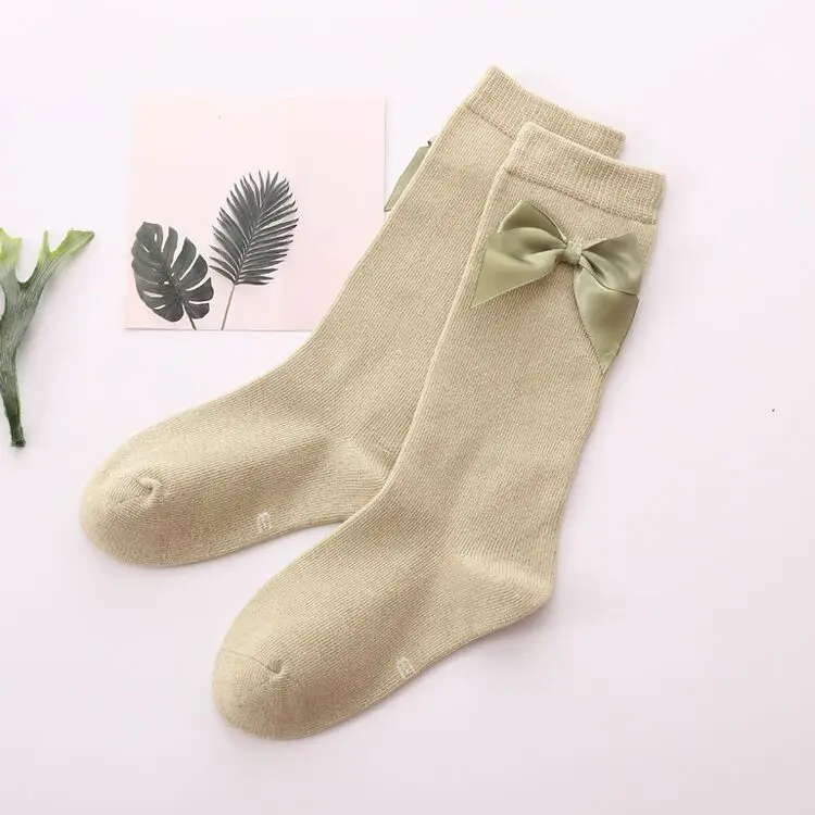 Милые детские хлопковые носки для девочек; носки принцессы с бантиками; гольфы для маленьких девочек; мягкие носки для новорожденных; яркие цвета - Цвет: Green