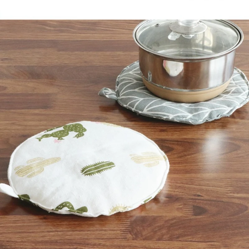 

Insulation Pot Mat Nordic Cotton Linen Art Thickening Hanging Insulation Pad Kitchen Table Oil and Anti-scalding Bowl Mats