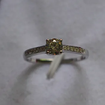

0.5 Carat Pure 585 Gold Four Prongs Reliable G-H Color Moissanite Women Engagement Ring Gorgeous Birthday Gift For Daughter