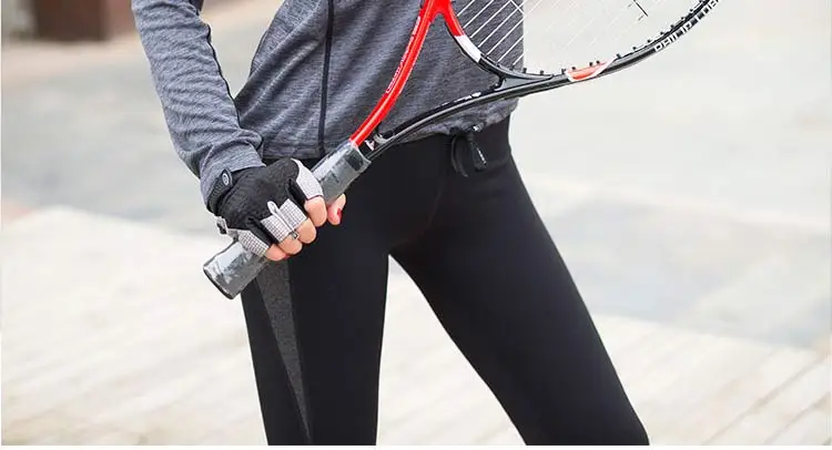 Women-Running-Shirt-Hooded_24