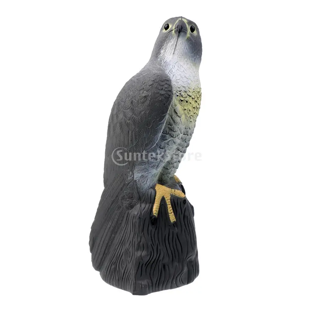 2 Pcs / Set Realistic 3D Lifelike Eagle Hunting Shooting Decoy Weed Pest Control Bird Pigeon Crow Scarer Scarecrow Garden Decor