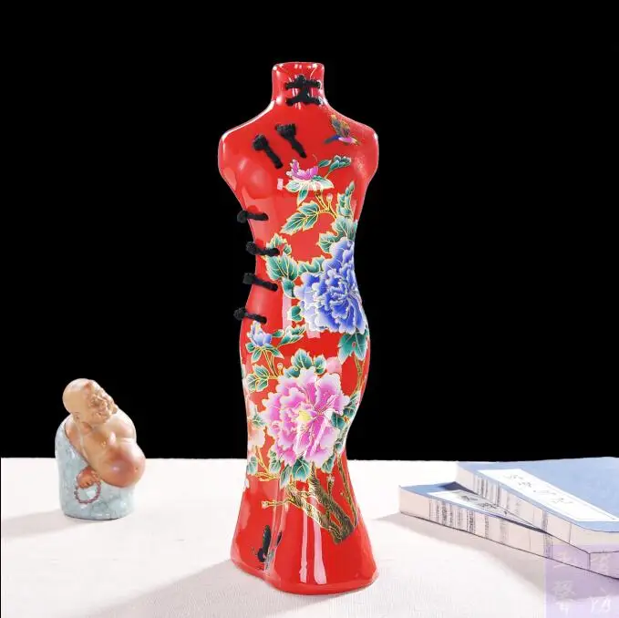 

Ceramic Chinese Red Cheongsam Style Vase High-end Antique Handmade Craft Ornament Flower Holder