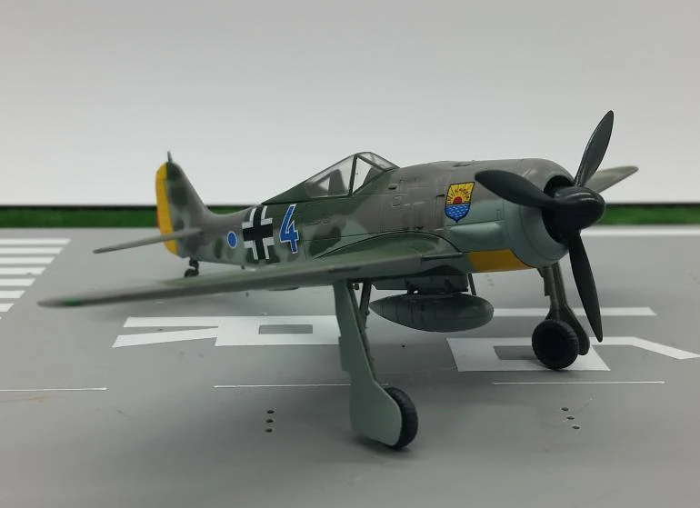 TRUMPETER 1: 72 масштабный самолет модели игрушки немецкий FW 190 A-8 модель истребителя 36363 любимая модель