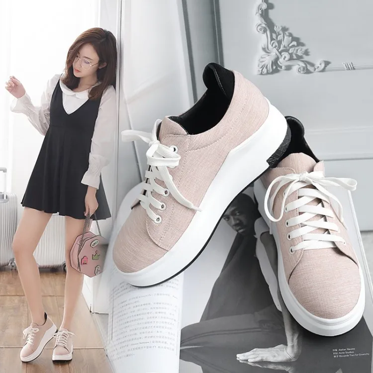 

2018 Fashion Women Vulcanized Shoes Sneakers Ladies Lace-up Casual Shoes Breathable Walking Canvas Shoes Graffiti Flat