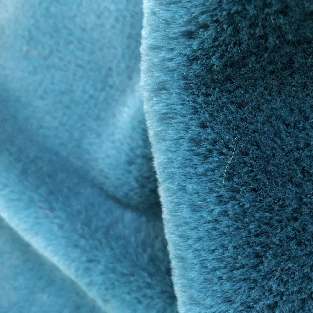 мех мериноса на трикотажной основе (70% овчина, 30% хлопок). шерстяной искусственный мех. ткань с ворсом. мех мериноса на трикотажной основе (70% овчина, 30% хлопок). ореховский текстиль оретекс.