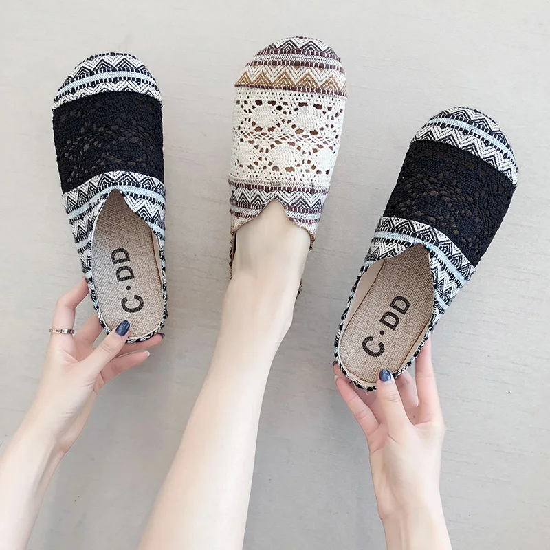 

Shoes Without Heel Cover Toe Designer Slides Slipper Women Loafers Fretwork Heels Slippers Summer Low Flat Luxury Sliders 2019