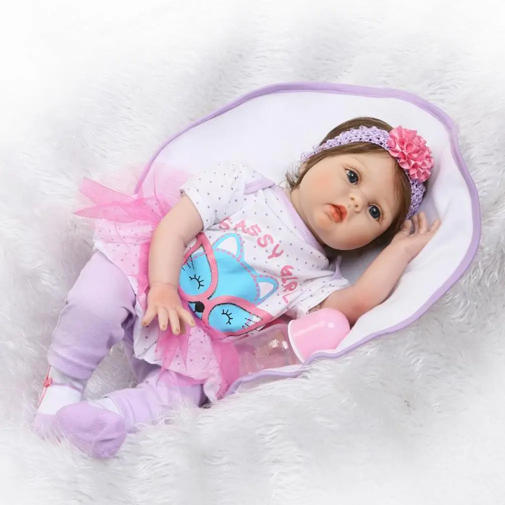 

22 inch Reborn Baby Doll Cloth Body Soft Silicone Vinyl Doll Lifelike Realistic Baby Alive Toys For Bouquets Doll Girls Playmate