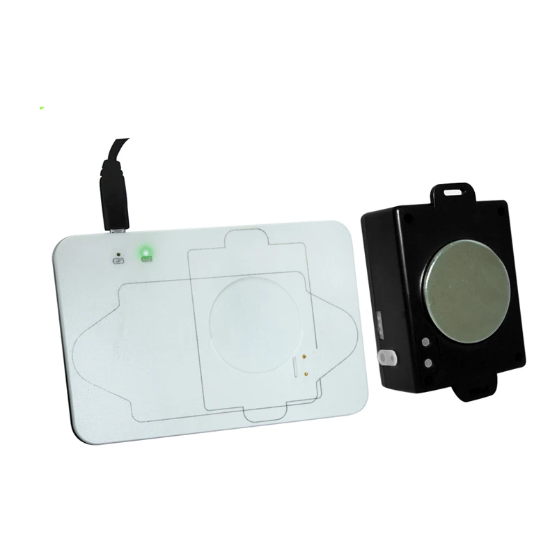 GPS трекер localizador CCTR800 + автомобильный с USB проводами внешним адаптером для