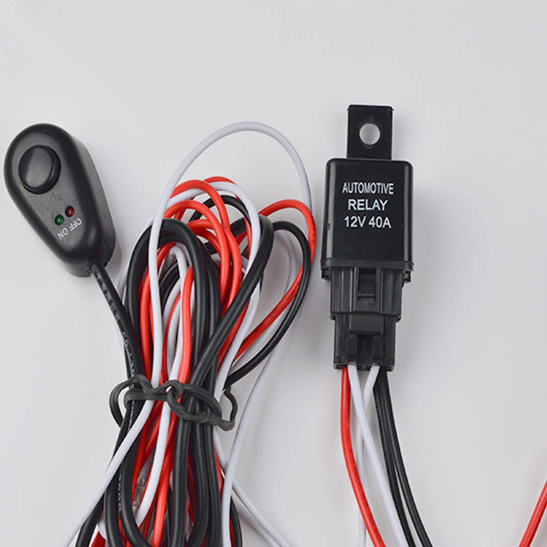 

Dewtreetali Wiring Harness LED HID Work Driving Light Wiring Harness Kit Fog Spot Work Light 2.5m Length 12V 40A Switch Relay