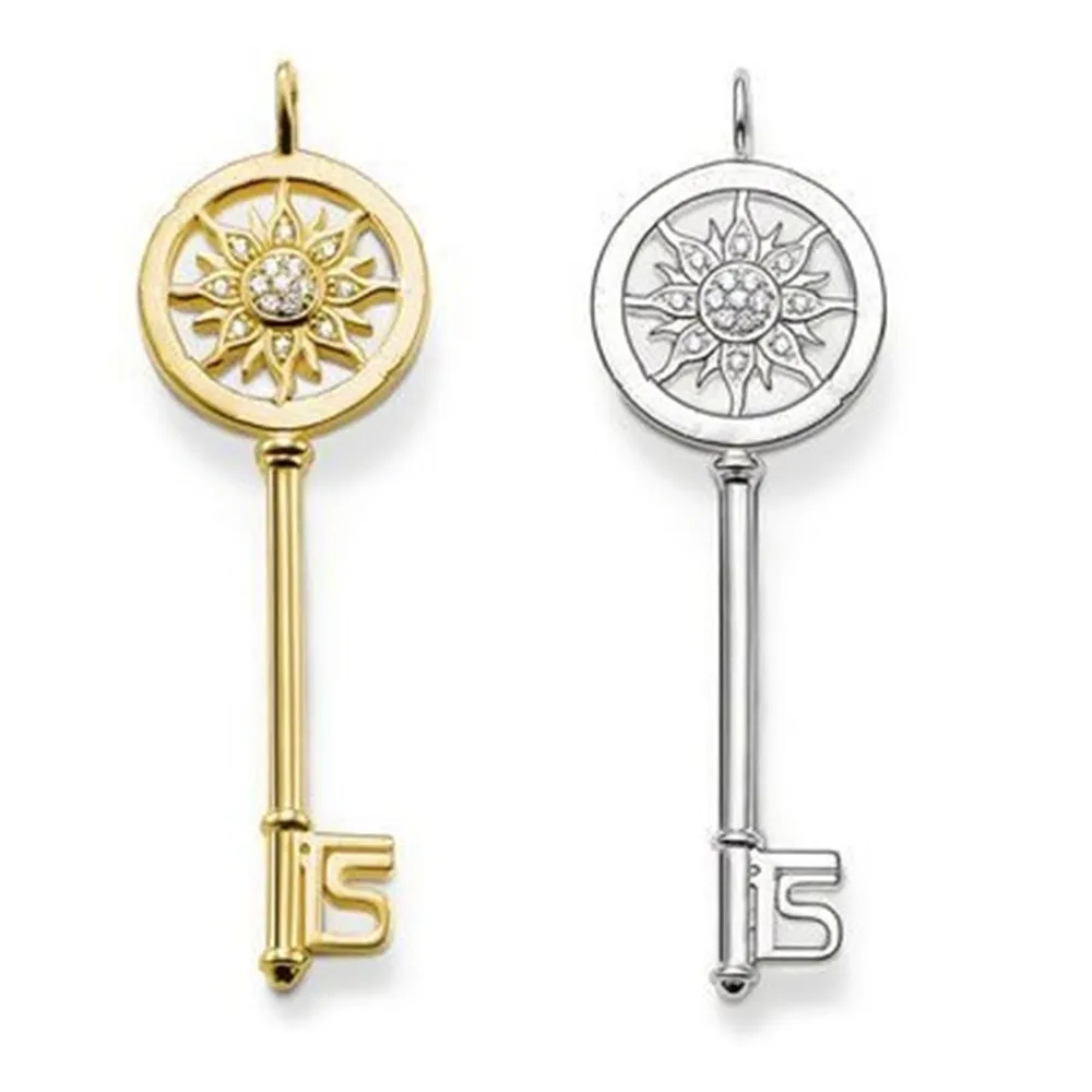 Брелок солнце/луна. The sun key of heaven прохождение. Брелок солнце купить. Sun keys. Брелок солнце и луна розовый.