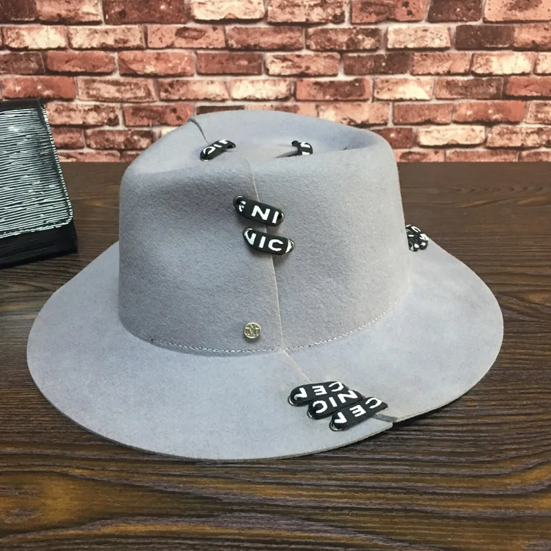 

New winter wool cap, peach heart cutting M the stitches hat vintage hats for men and women fashion personality Fedoras