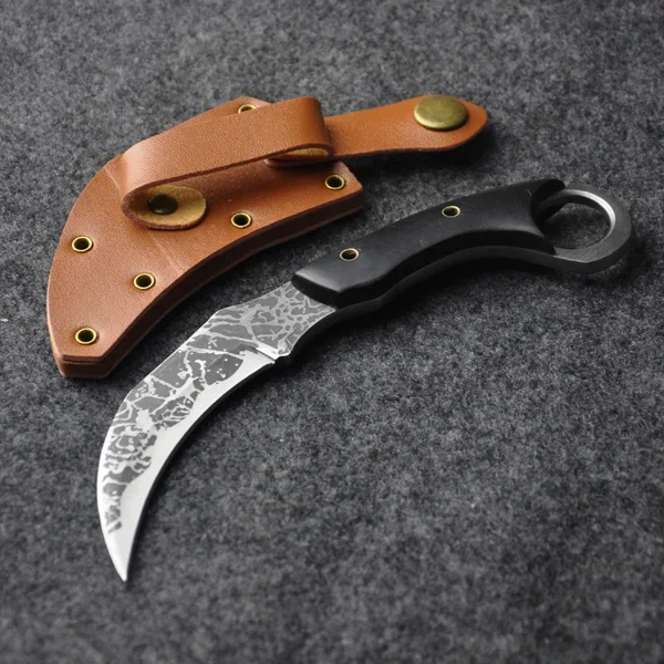 

Camping Knife Hunting Knife Outdoor Survival Tools with Leather Sheath