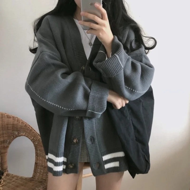 

Spring Autumn Harajuku V Neck Cardigan Sweater Women Casual Chic Drop Shoulder Single Breasted Knitted Top Student Loose Sweater
