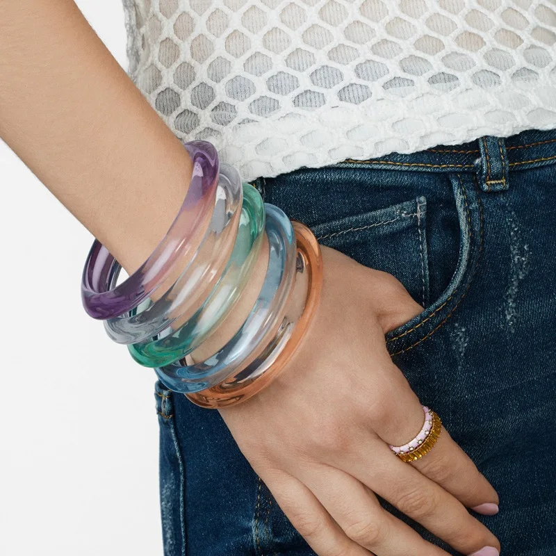 

Transparent Acetic Acid Acrylic Plate Candy Color Bangles for Women Spring and Summer Bangle Bracelet Jewelry Brazalete Mujer