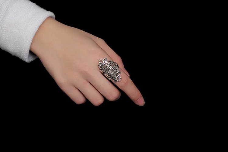 Jinwateryu S925 стерлингового серебра полые заметки в винтажном стиле личность Макси стали камень открытие дамское кольцо