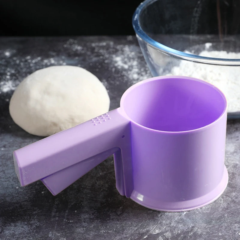 

Baking Tools Flour Sieve Plastic Cup Shape Mechanical Flour Sieve Powder Sieve Sugar Shaker With Manual