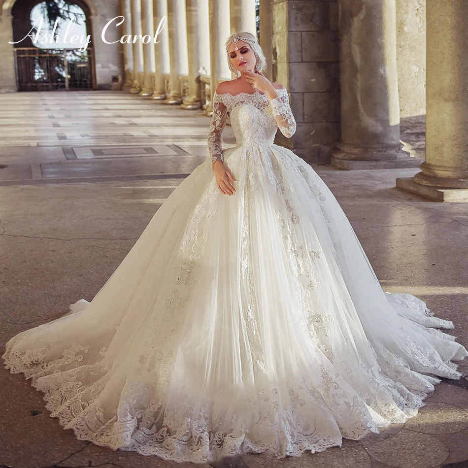 

Ashley Carol Sexy Boat Neck Lace Long Sleeve Luxury Ball Gown Wedding Dress 2019 Elegant Princess Wedding Gowns Vestido De Noiva