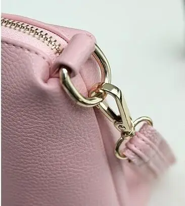 Famous Brands Designer Women's Handbags High Quality Tassel Genuine Leather Bags For Women Vintage Messenger Shoulder Bags X59 Famous Brands Designer Women's Handbags High Quality Tassel Genuine Leather Bags For Women Vintage Messenger Shoulder Bags X59