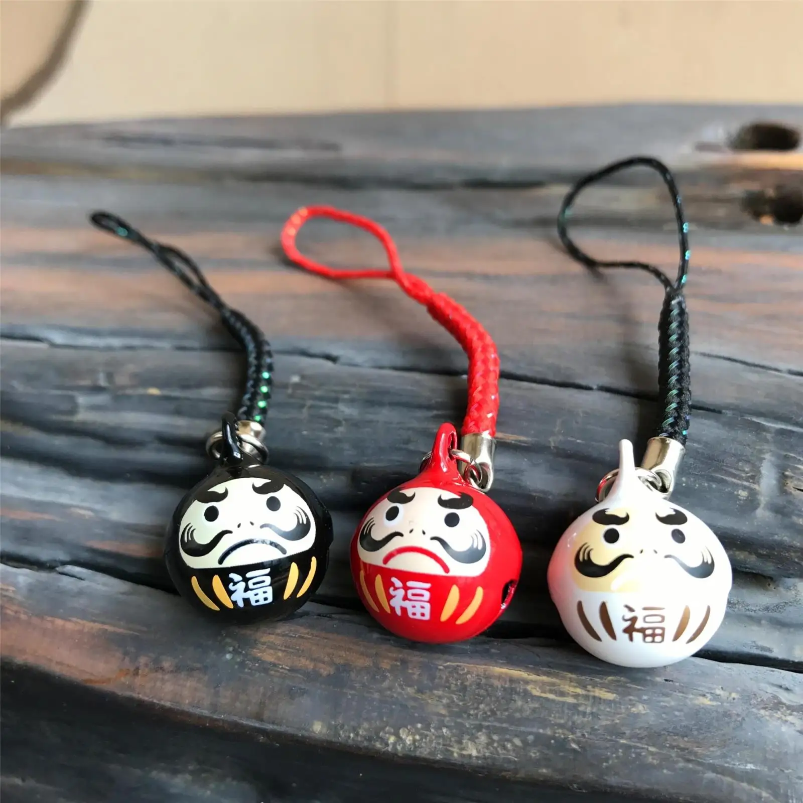 Японский кулон в виде колокольчика Omamori Damo Dharma подвеска на цепочке для телефона